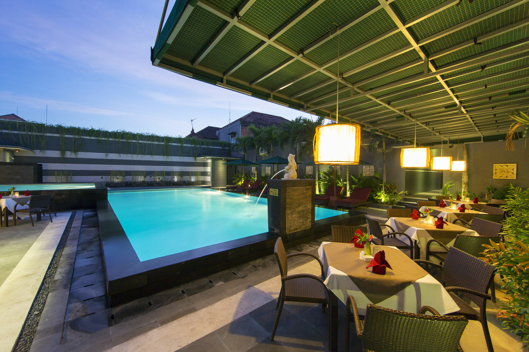The Banyumas Villa Denpasa Buitenkant foto